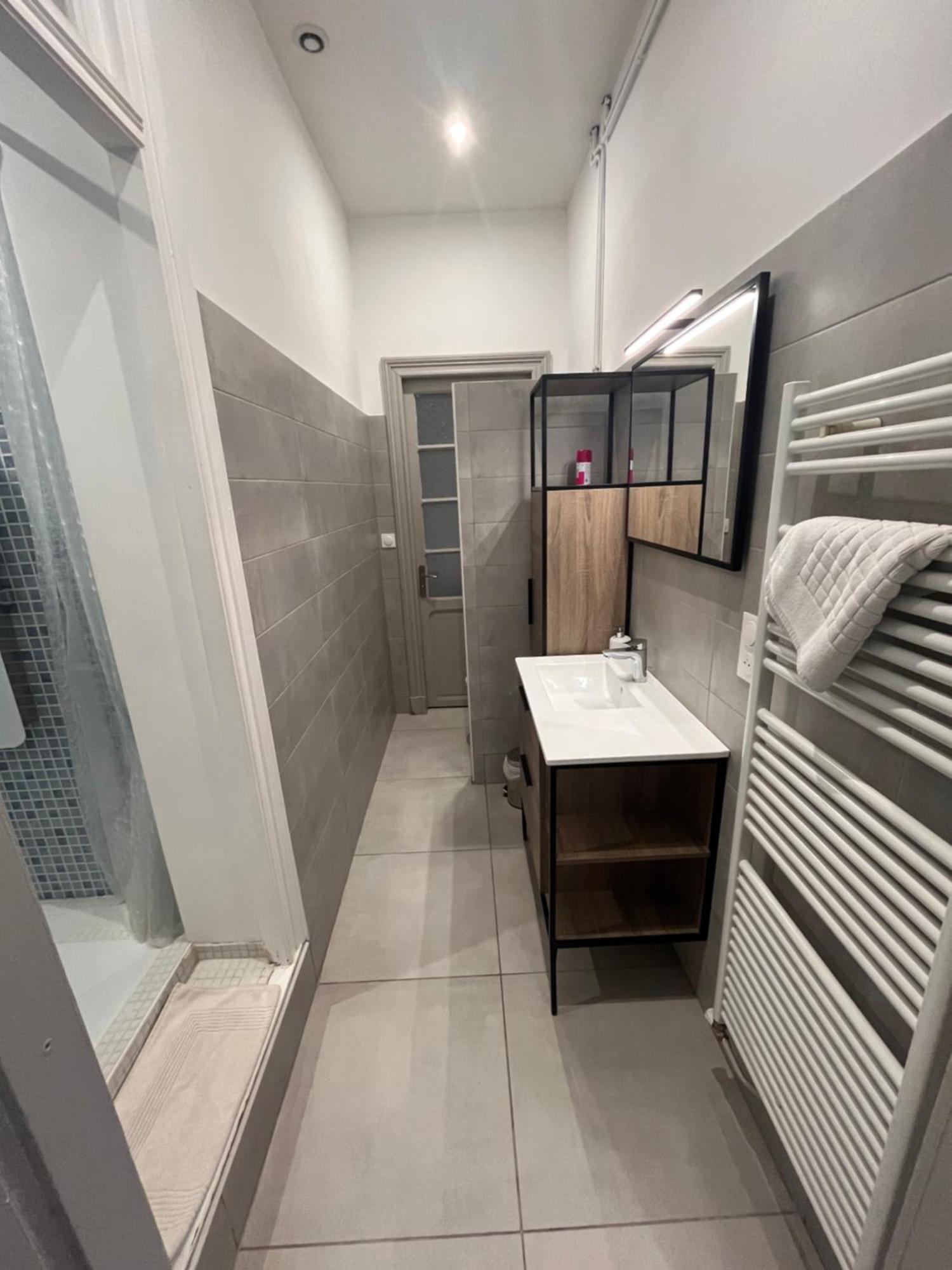 Les Clematites Apartment Narbonne Ngoại thất bức ảnh